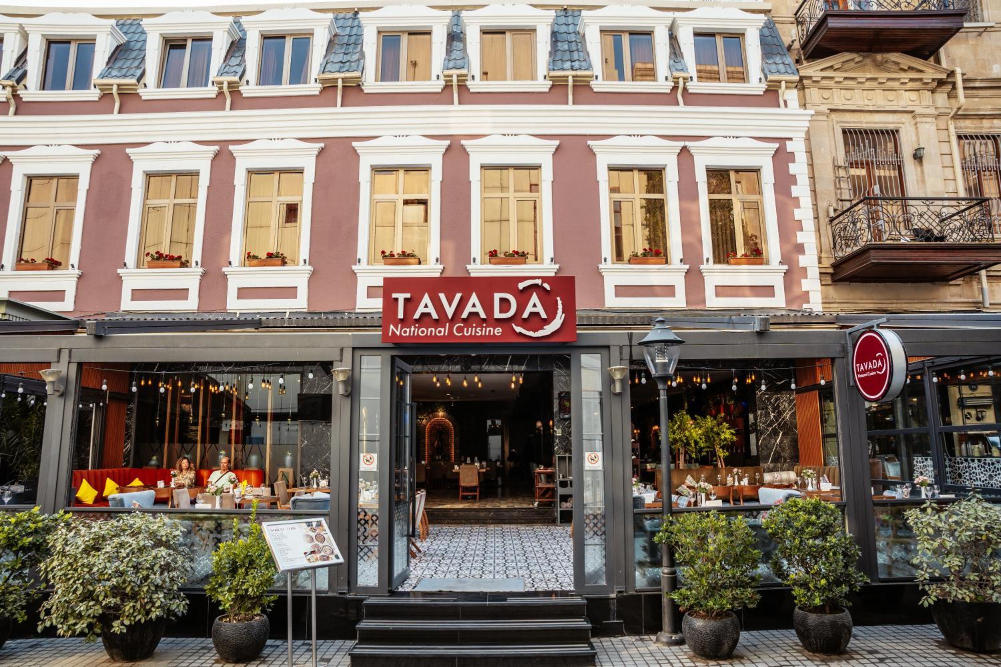 Theatrum Hotel Baku Kültér fotó Tavada Restaurant