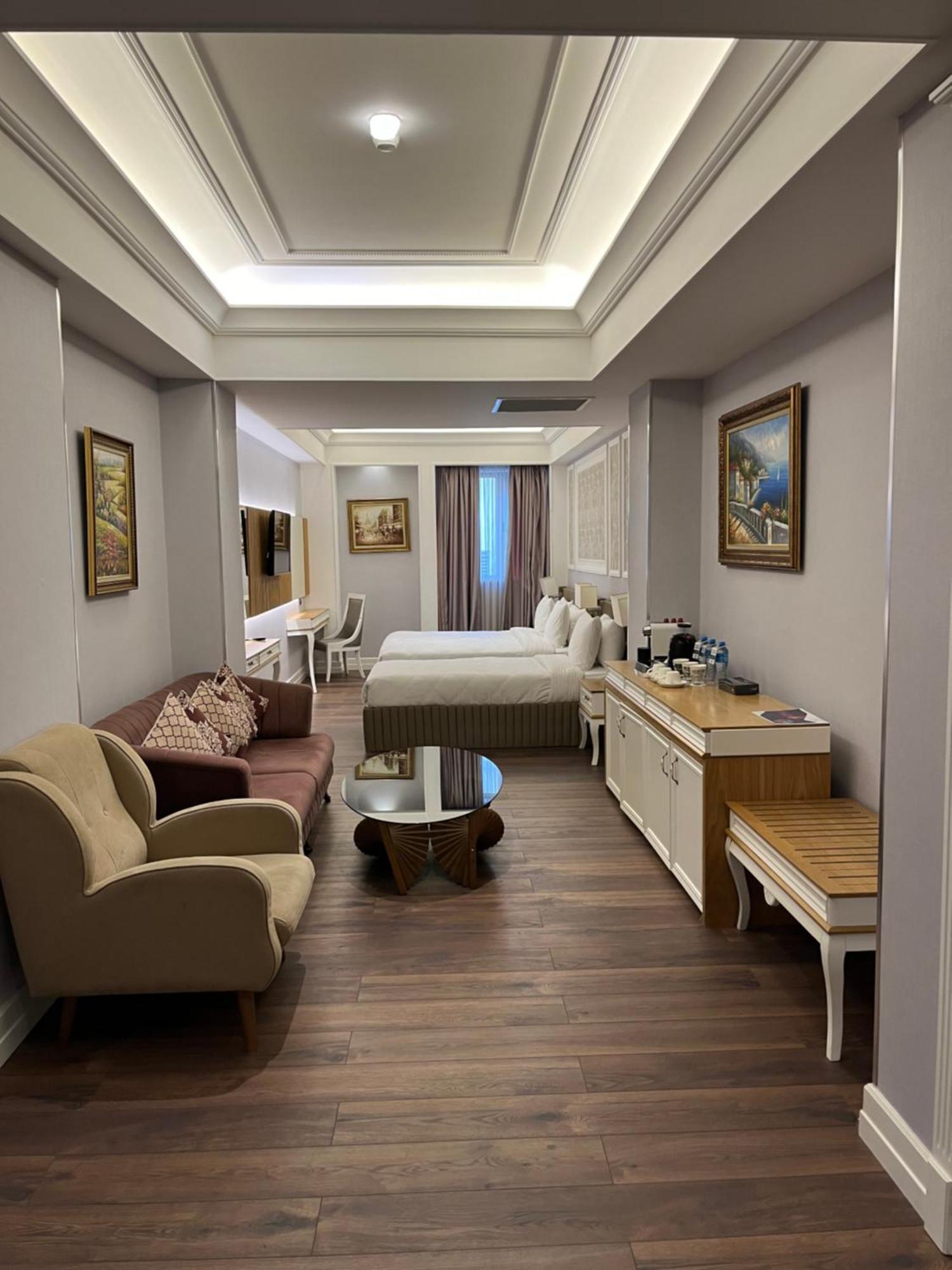 Theatrum Hotel Baku Kültér fotó