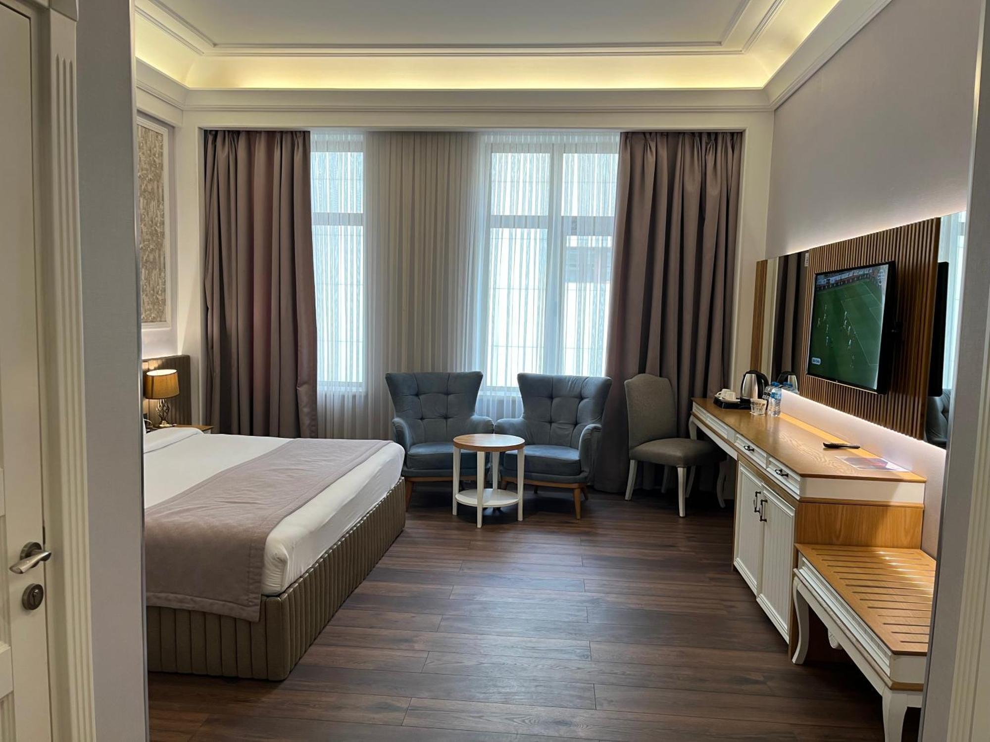 Theatrum Hotel Baku Kültér fotó