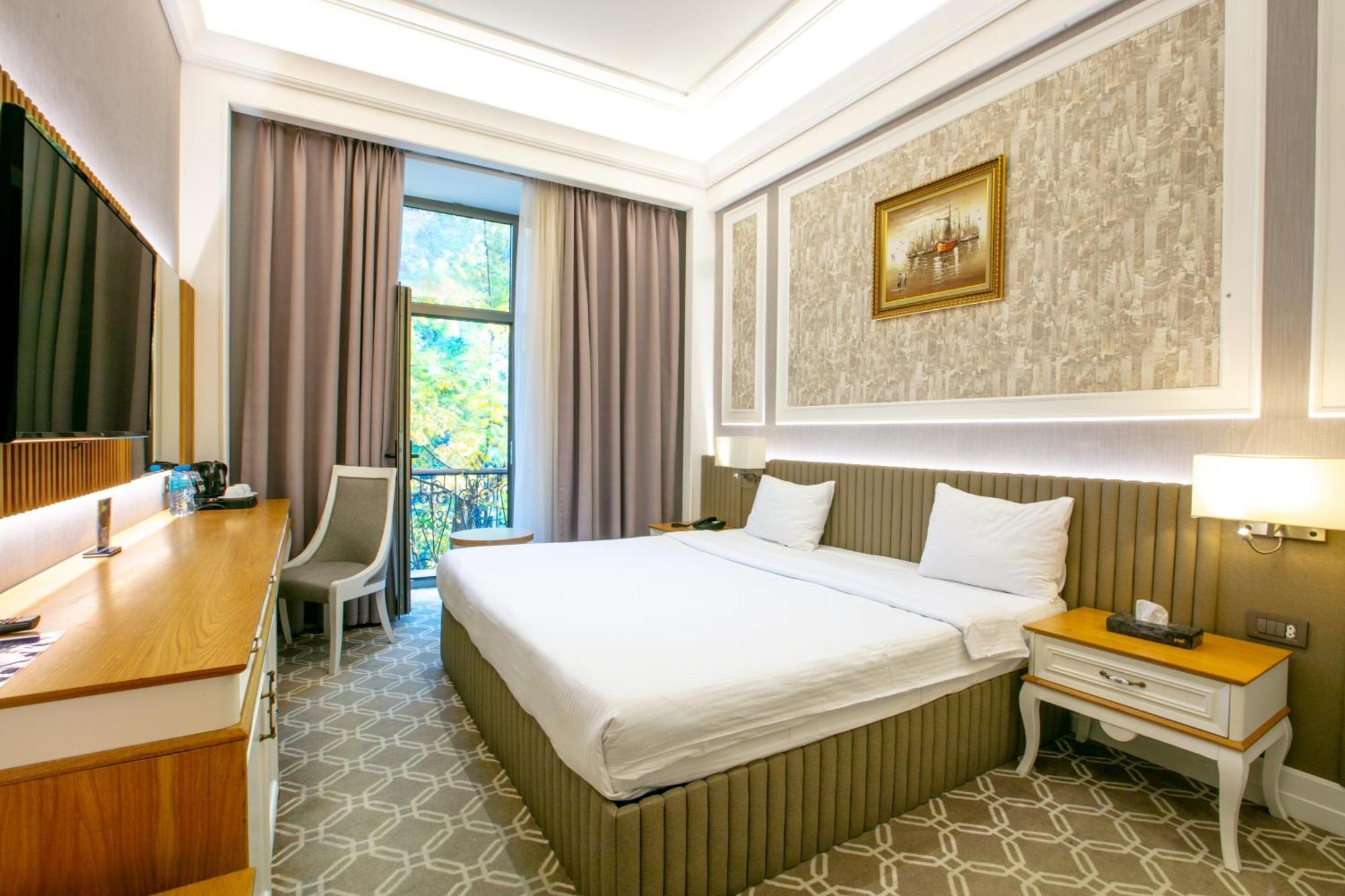 Theatrum Hotel Baku Kültér fotó