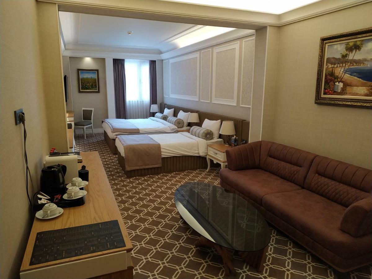Theatrum Hotel Baku Kültér fotó